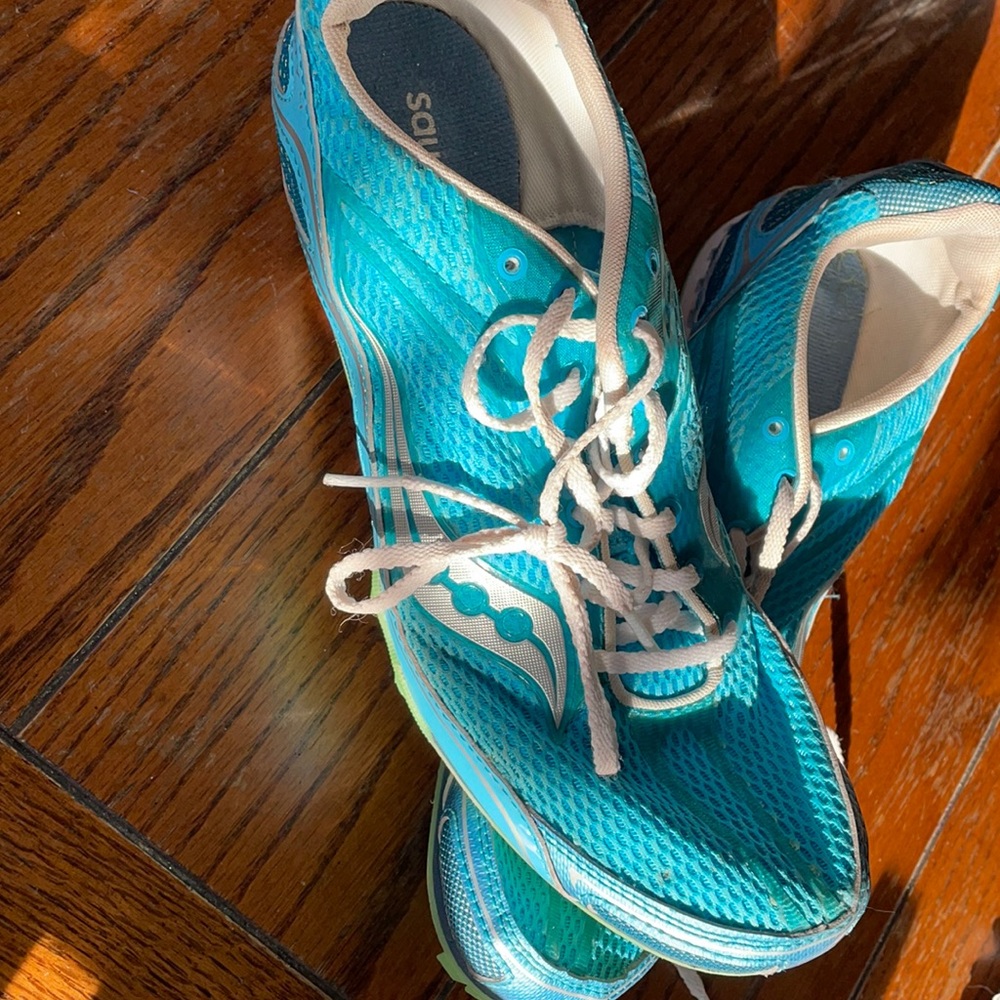 COPY - Saucony Track Shoes Like New Size 9 1/2 Women’s